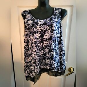Simply Vera Vera Wang Black, Navy and White Asymmetrical Tank Top